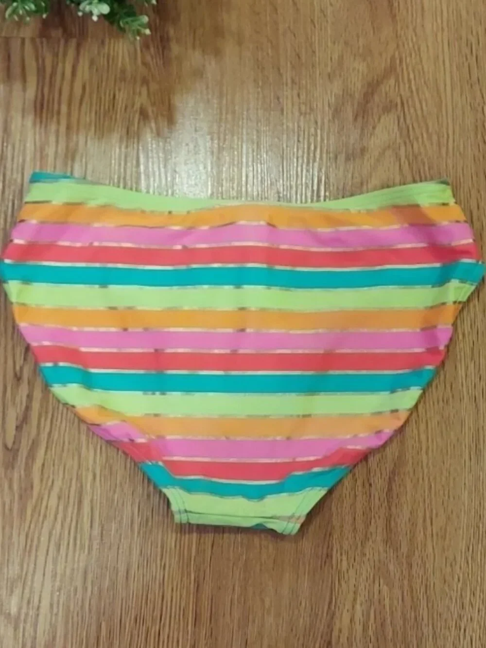 NWT Circo  swim bottom. Size XL